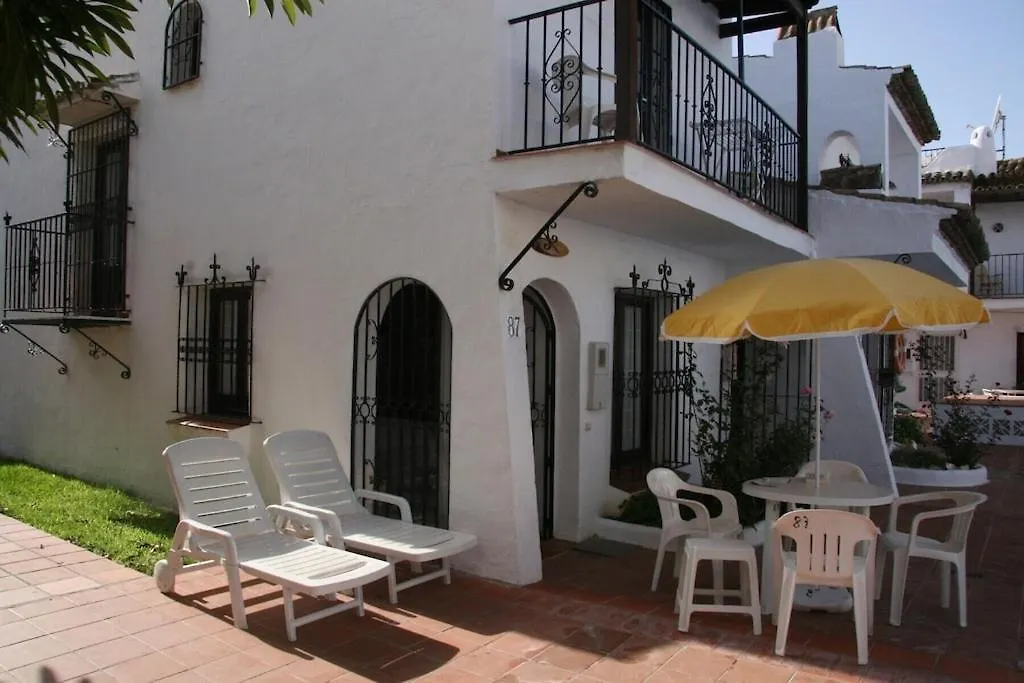 Semesterbostad Nueva Nerja - Pueblo Andaluz 87 Villa Spanien